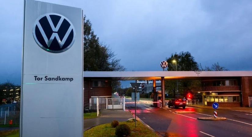 Külföldre menekülnek a német autógyárak, Friedrich Merzék tehetetlenek