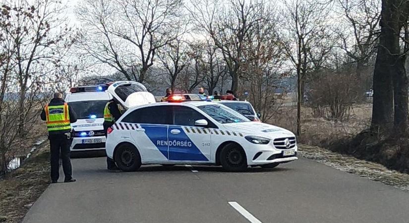 Súlyos baleset történt a szomszédban, Tállai András autója is érintett