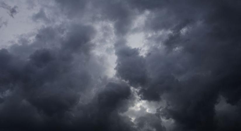 Eltűnik a nap Tolna felett? Ilyen lesz a délután, nem fogsz örülni