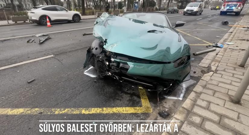 Embert ölt az Aston Martin Győr központjában