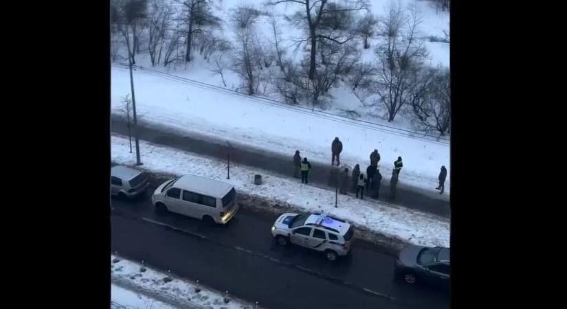 Az utcán kapták el: így zajlik a kényszersorozás Ukrajnában