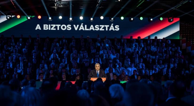 Orbán Viktor: Ha a "Tisza-Brüsszel-nagytőke koalíció" kormányra kerül, ki fogja zsebelni a magyar családokat