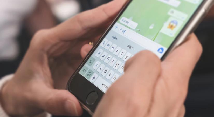 Fizetős SMS-ek helyett küldje mostantól ingyen: a Telekomnál először összeértek az iPhone-ok az androidos mobilokkal