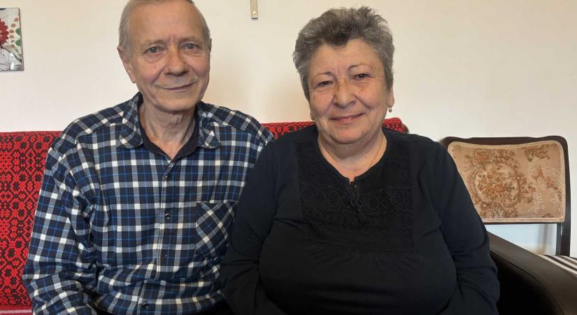 „Elvittem hozzá a gyűrűt, hogy őrizze meg nekem. Negyvenhét éve őrzi”