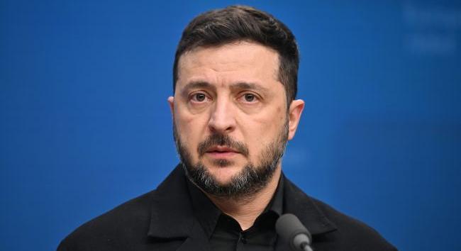 Zelenszkij a közös fegyvergyártásról és béketárgyalásokról tárgyalt Merzzel