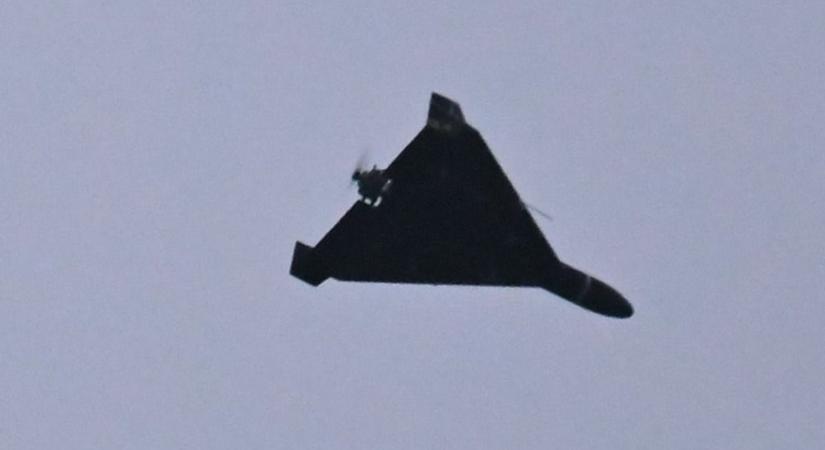 Oroszország kegyetlen pusztítást végzett több ukrán nagyvárosban – amint Zelenszkij elhagyta Kijevet