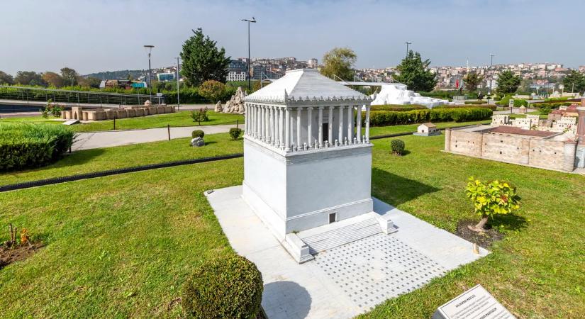 Ismered a világ hét csodáját? Ennek a története a sírig tartó szerelem alig ismert példája