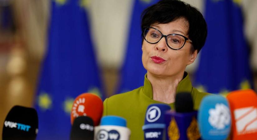 Az uniós bővítési biztos szerint Ukrajna nem teljesíti a feltételeket, ezért lejjebb kell tenni neki a lécet