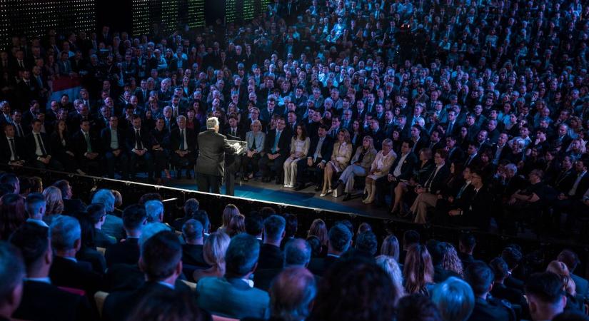 Brüsszel és a globalista nagytőke most a magyar kormány ellenfele (videó)