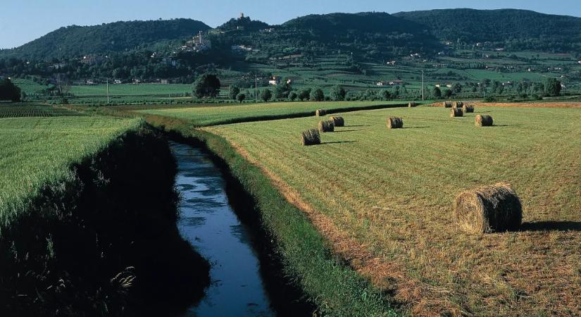 „Szagértékelőket” toboroz a polgármester, miután kellemetlen szagok lepték el az olasz kisvárost