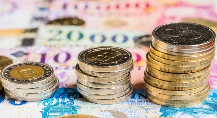 Milliók tűntek el a társasházból, a közös képviselő magára költötte a pénzt