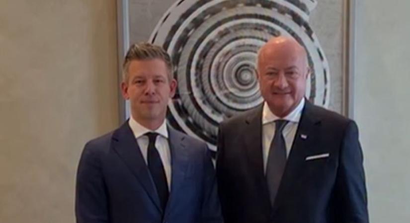 A német és osztrák kancellárral is tárgyalt Magyar Péter