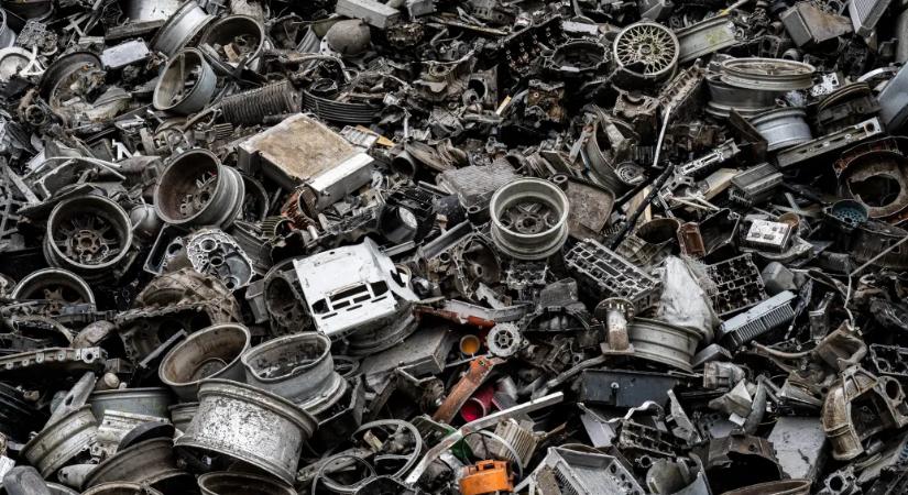 Pár ezer tonna fémhulladék maradt a magyar mintacégből