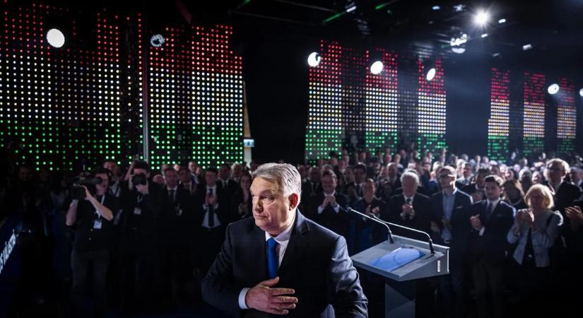 Orbán Viktor: Ellenfeleink oda jutottak, hogy ismert bűnözőket szerveznek bandába