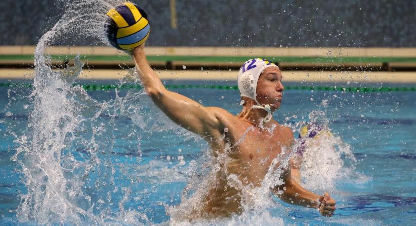 Férfi vízilabda ob I: megszerezte első győzelmét a KSI