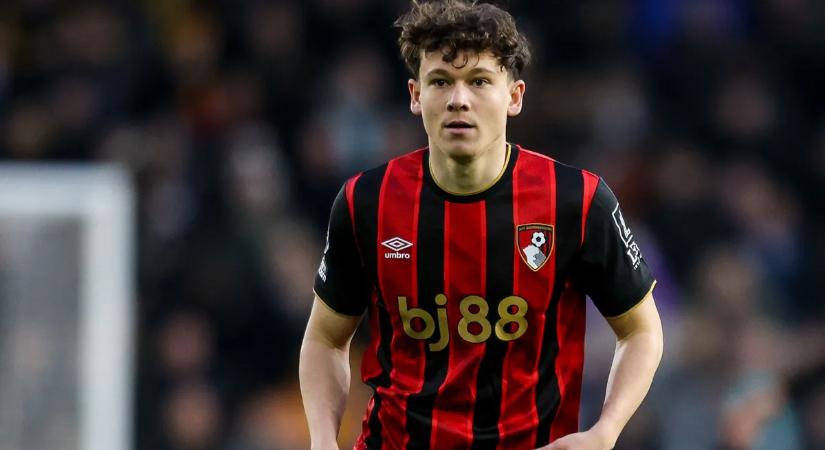 „Visszataszító stílusban beszéltek Tóth Alex szüleivel" - nem kertelt a magyar sztár menedzsere