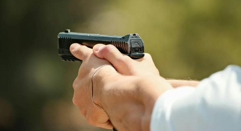 Lövöldözés Győrben: dulakodás közben dördült el a fegyver
