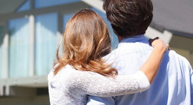 A fiatal, első lakásukat keresők dominálnak most az ingatlanpiacon