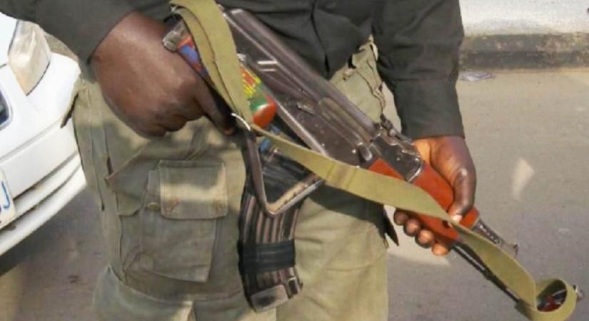 Sok embert meggyilkoltak három támadásban Nigéria közép-nyugati részén