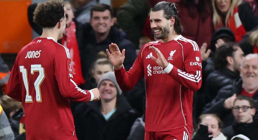 Kerkez gyönyörű gólpasszt adott, Szoboszlai bombagólt lőtt az FA-kupában – ÉLŐ