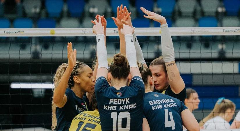 Háromszettes, de szoros hazai sikerek a női röpi Extraliga rájátszásának negyeddöntőjében