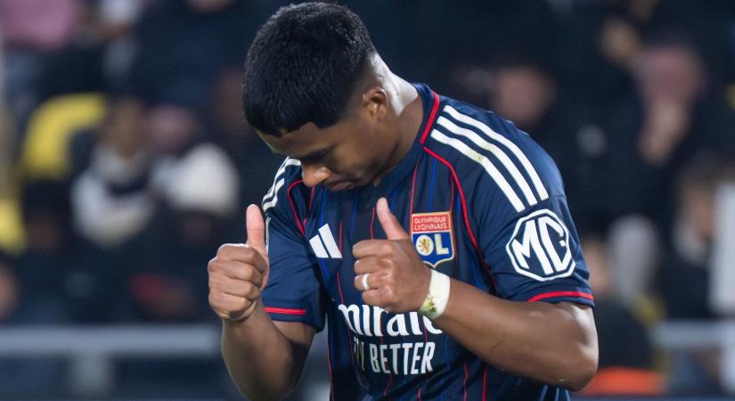 Annyira jól megy Endricknek, hogy három sztárcsapat is megvenné a Real Madridtól