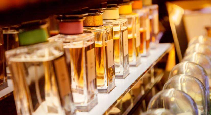 Az Illatszertárba és a Télűző maszkműhelybe is betekinthetünk vasárnap