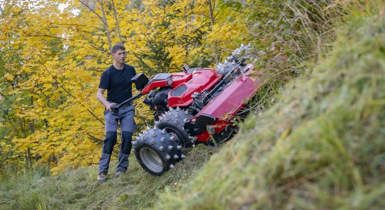 AEBI COMBICUT – stabilabb a lejtőn