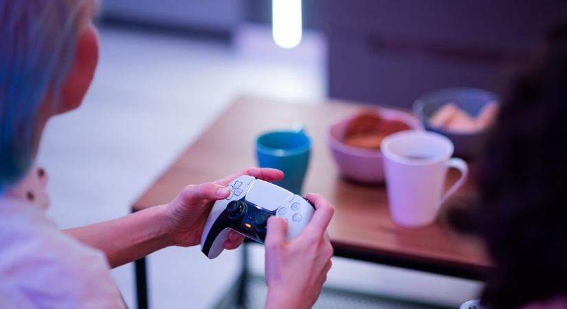 Ez az ingyenes PlayStation Plus-játék 500 óra élményt ígér