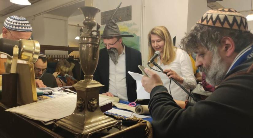 Purim varázslattal – közösség, színház és családi játékok Roxfort-hangulatban