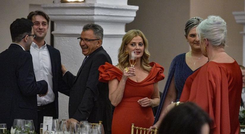 Bálozott Gyöngyösön a város - a bevételnek azonban a hölgyek örülhetnek igazán