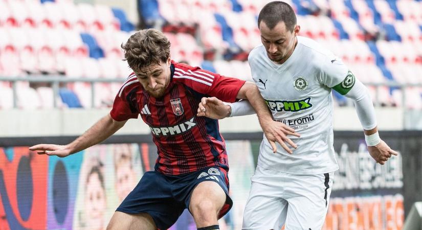 Fontos pontokért csapnak össze Ajkán