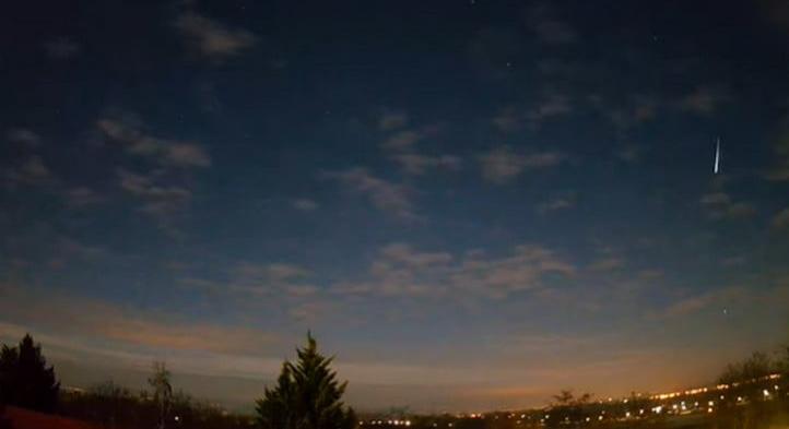 Elképesztő tűzgömb szelte át a müncheni eget, amit egy magyar férfi rögzített