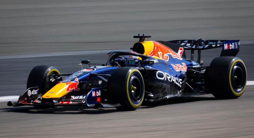 Verstappen a tesztről: sok kör, kevés kapaszkodó – „majd meglátjuk Melbourne-ben”