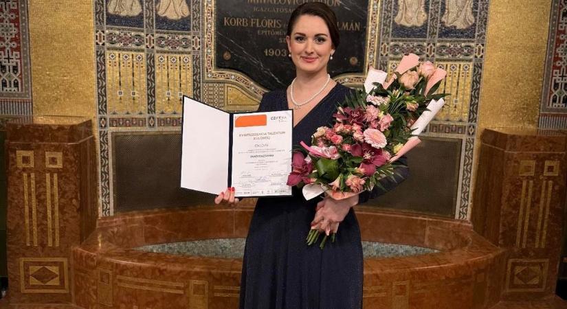 Minden szem rá szegeződött: Cziffra-díjjal jutalmazták Zsikó Zsuzsannát