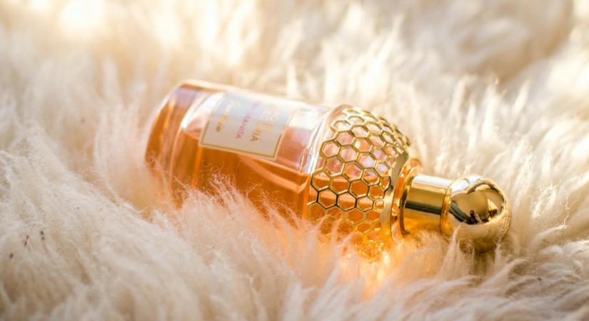 7 parfüm, amit ha reggel magadra fújsz, késő éjjel is érezni lehet még