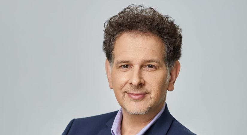 Meglepték Somos András