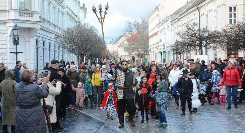 Székesfehérvári felvonulás: Rendkívüli bejelentést tettek a szervezők! (videó)