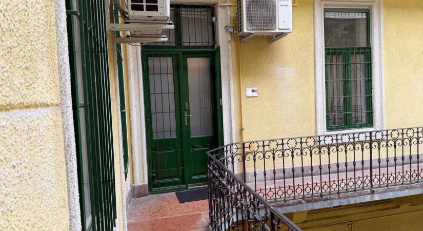 Feljelentést tett az Airbnb‑lakás tulajdonosa az állítólagos szexvideó-botrány miatt