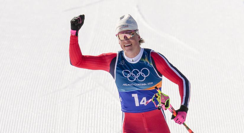 Klaebo történelmi, kilencedik aranyát nyerte a férfi sífutóváltók versenyében