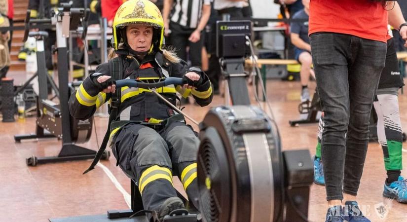 Különleges bevetésen és jószolgálati nagykövetként is bizonyítottak a jászkunsági tűzoltók – galériával