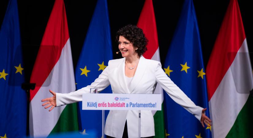 Dobrev a DK kampánynyitóján: „Mi nem fogunk asszisztálni ahhoz, hogy rendszerváltás helyett csak vezércsere történjen a NER-ben”