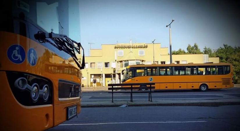Buszsofőrre támadt az ittas utas, miután felszólították, hogy hagyja el a buszt