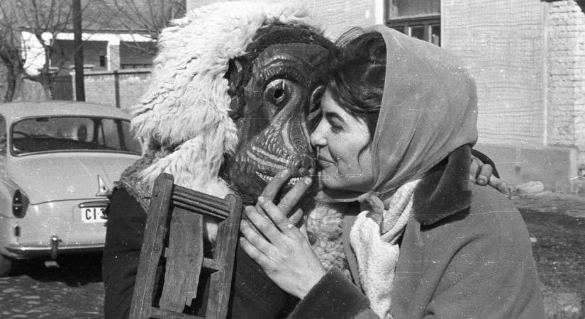 Ilyen volt régen a busójárás - retró képgaléria