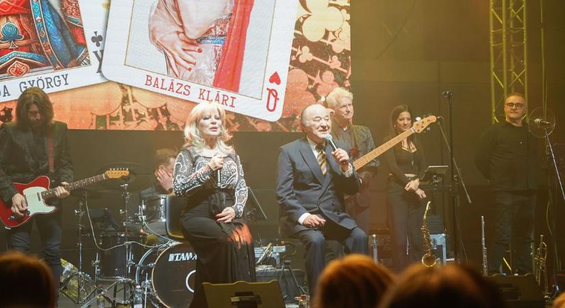 „Reptér” és szerelem: Korda György és Balázs Klári felejthetetlen koncertje Rácalmáson (videóval, galériával)