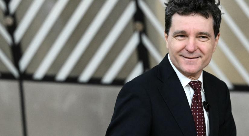 Románia megfigyelőként csatlakozik Trump Béketanácsához