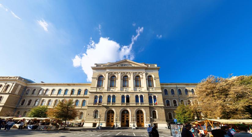 A Babeș–Bolyai Tudományegyetem pályázatot hirdet színházi szakírás és drámaírás témában