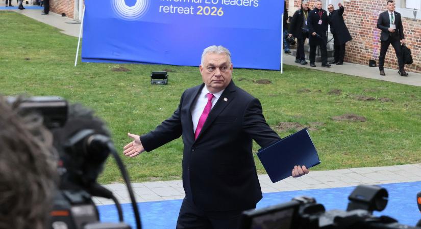 Bejutottak Orbán Viktor évértékelőjének titkos szobájába, nem akárkik tűnnek fel a videón