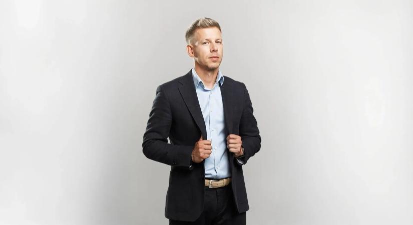 A nemzet pojácája ismét lemásolta Orbán Viktort – Magyar Péter: „Sorsfordító pillanatban vagyunk!”