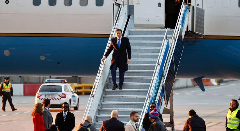 Megérkezett Marco Rubio amerikai külügyminiszter, hogy a békéről és a magyar–amerikai kapcsolatokról tárgyaljon Budapesten exkluzív fotók, videó